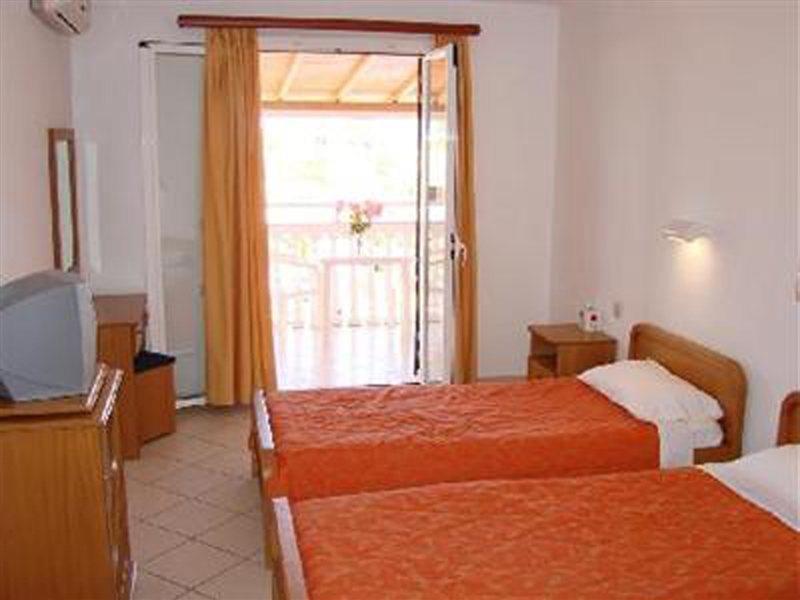 Alkion Hotel Sidárion Buitenkant foto